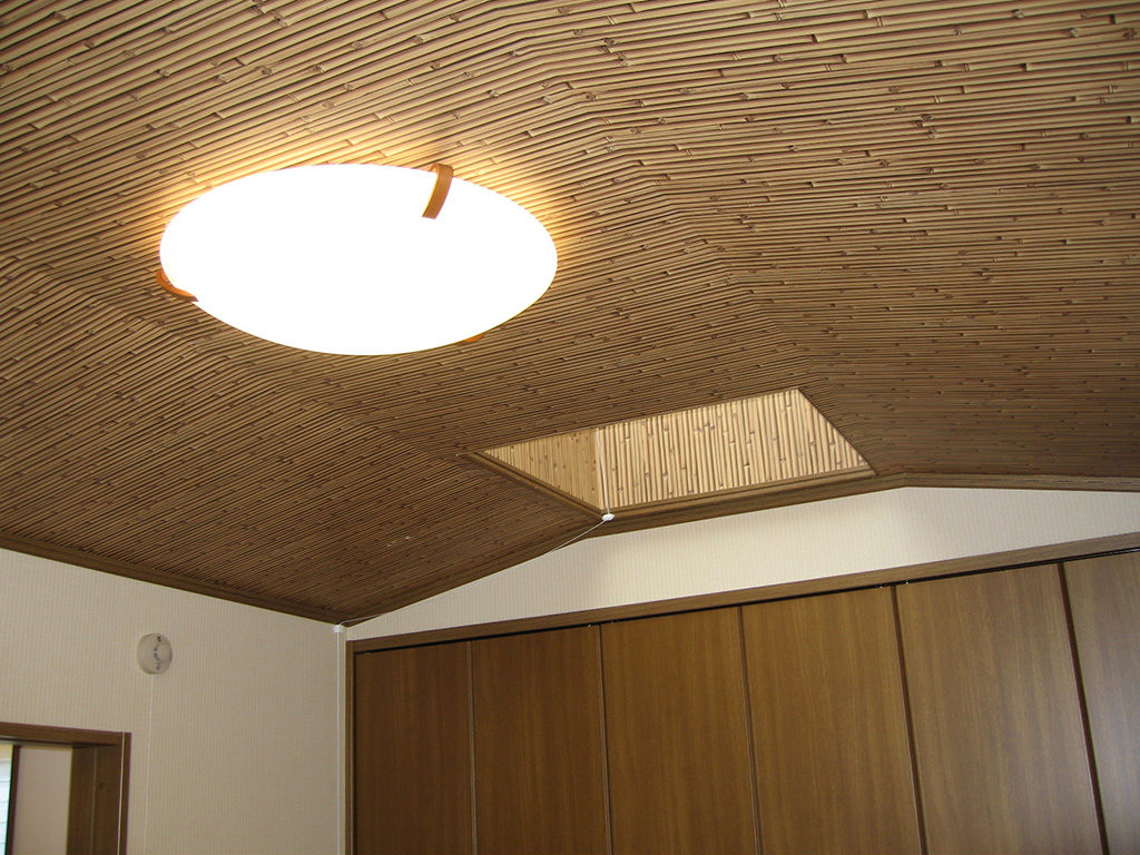 伊豆の国市古奈の新築住宅の木材こだわりの天井